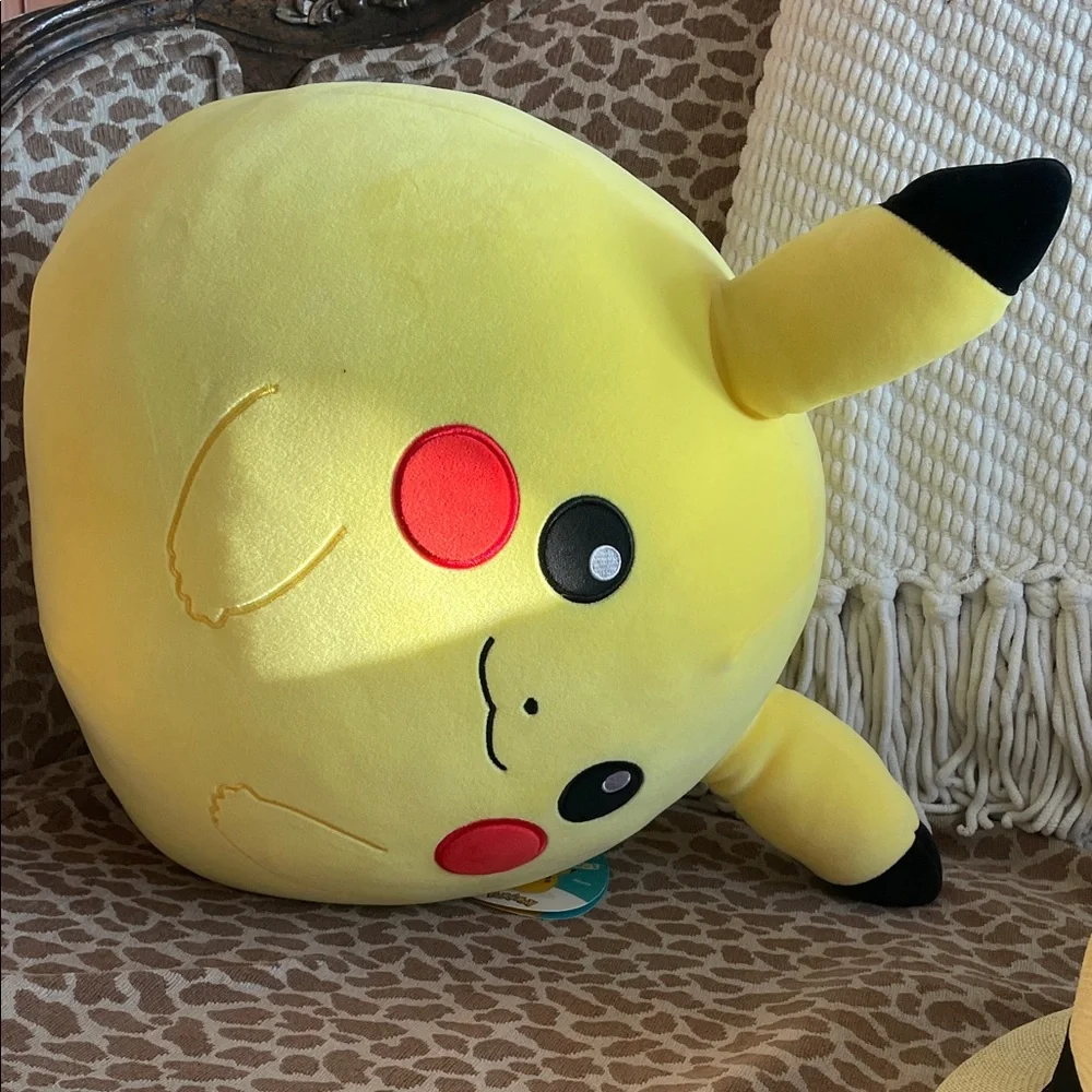 Pikachu Plush SQUISHMALLOW NWT - Picture 7 of 8